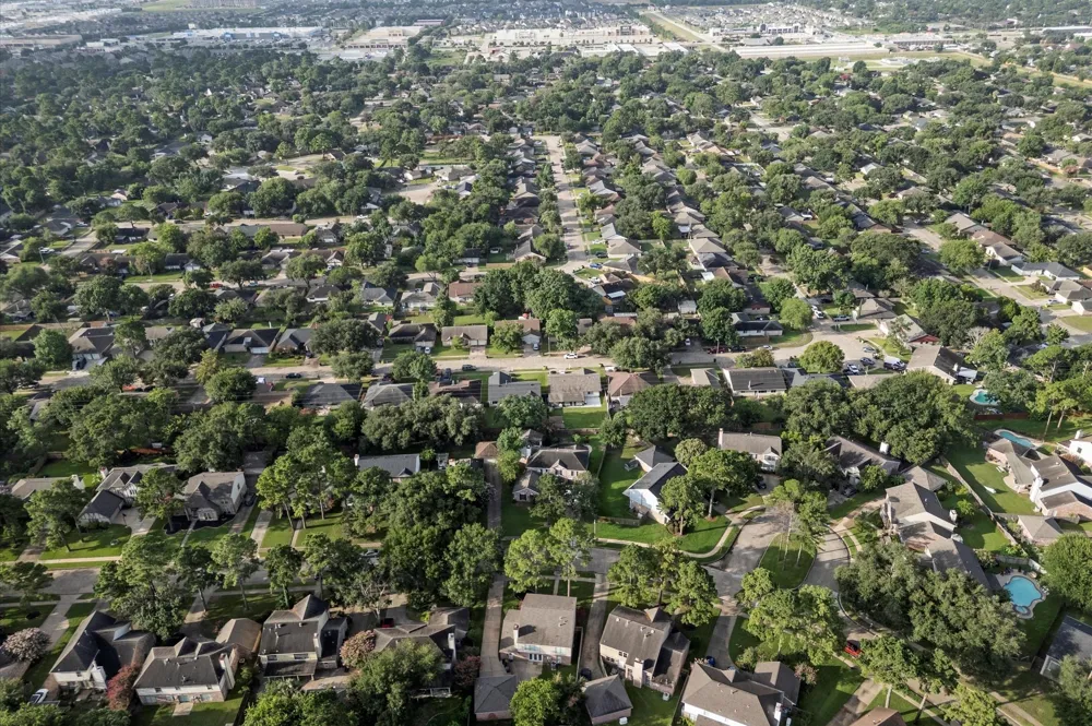 16338 Hickory Point Road Houston, TX 77095