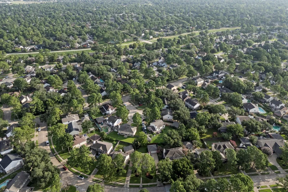 16338 Hickory Point Road Houston, TX 77095