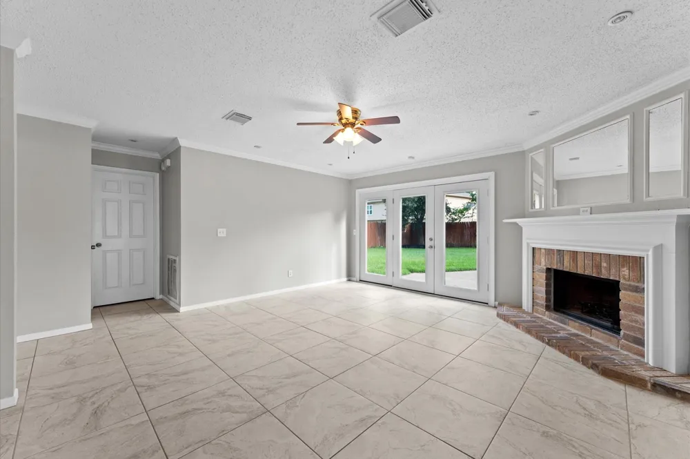 16338 Hickory Point Road Houston, TX 77095