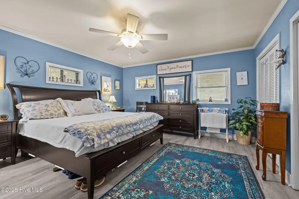 201 Hoop Pole Creek Drive Atlantic Beach, NC 28512