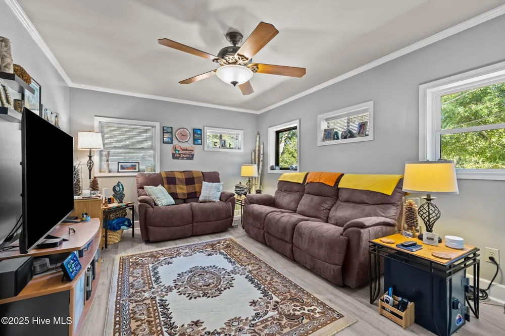 201 Hoop Pole Creek Drive Atlantic Beach, NC 28512