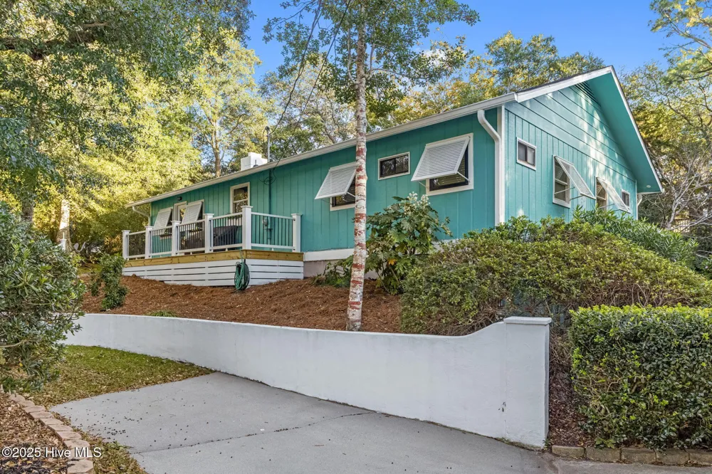 201 Hoop Pole Creek Drive Atlantic Beach, NC 28512