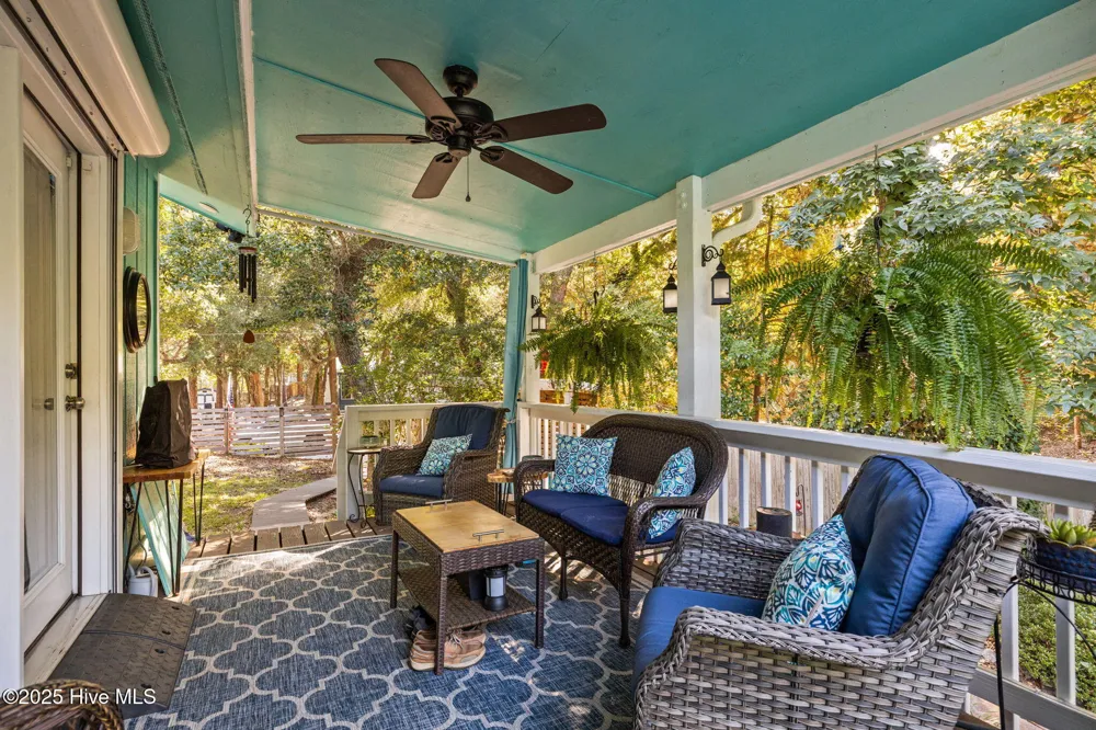 201 Hoop Pole Creek Drive Atlantic Beach, NC 28512