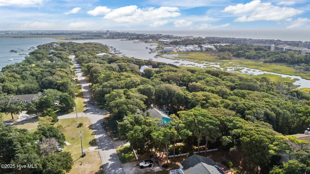 201 Hoop Pole Creek Drive Atlantic Beach, NC 28512