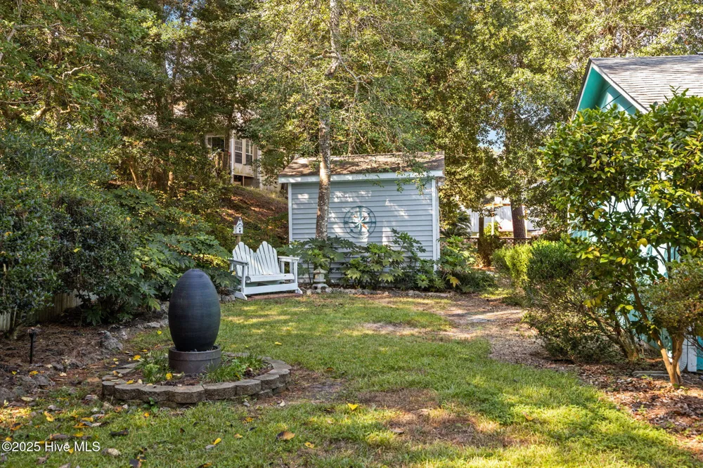 201 Hoop Pole Creek Drive Atlantic Beach, NC 28512