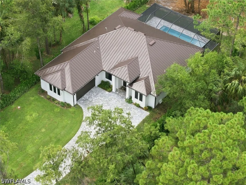 Hickory Wood Drive Naples, FL 34119
