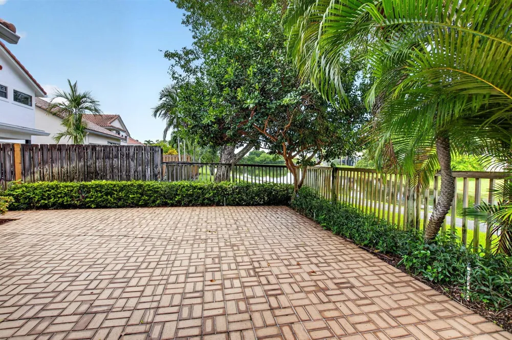 5576 Fox Hollow Drive Boca Raton, FL 33486
