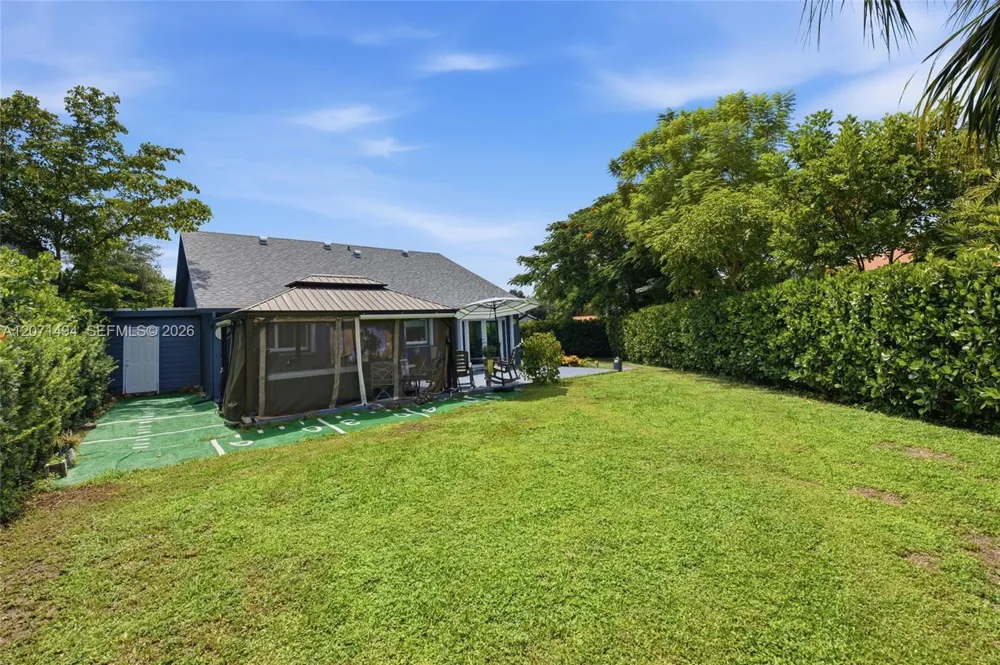3913 NW 72nd Ln Coral Springs, FL 33065