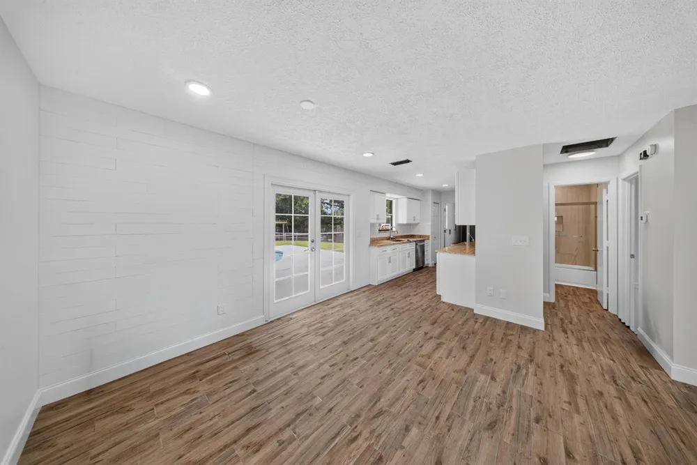 6101 BALSAM DRIVE Fort Pierce, FL 34982