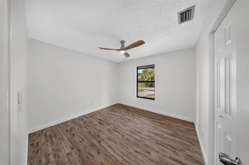 6101 BALSAM DRIVE Fort Pierce, FL 34982