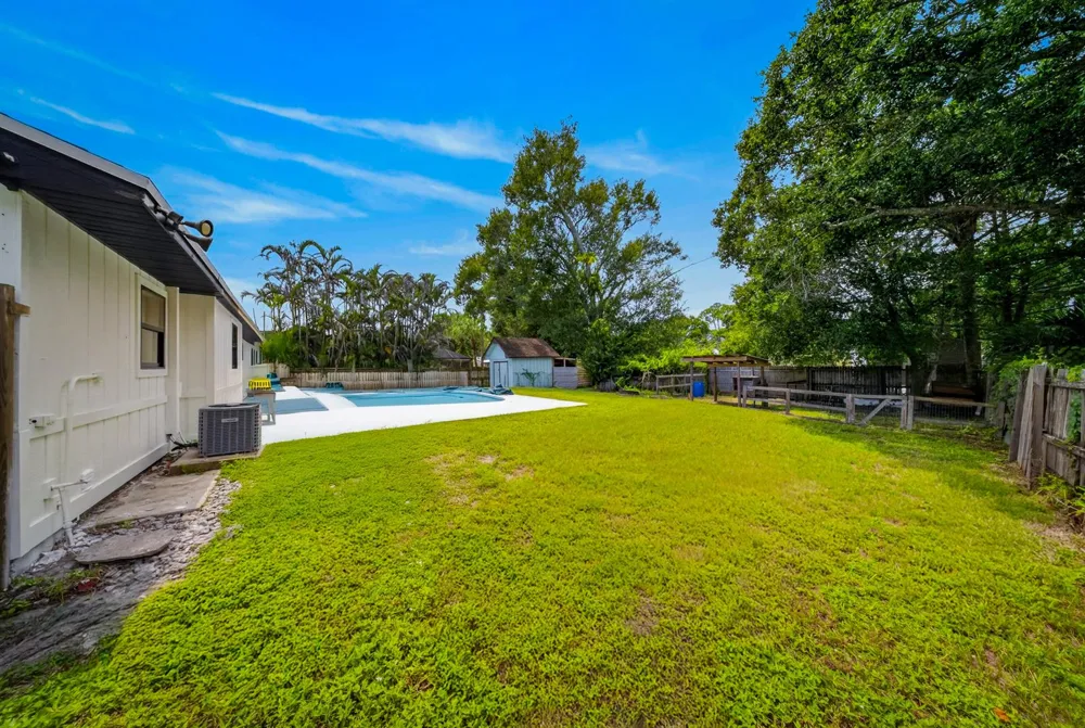 6101 BALSAM DRIVE Fort Pierce, FL 34982