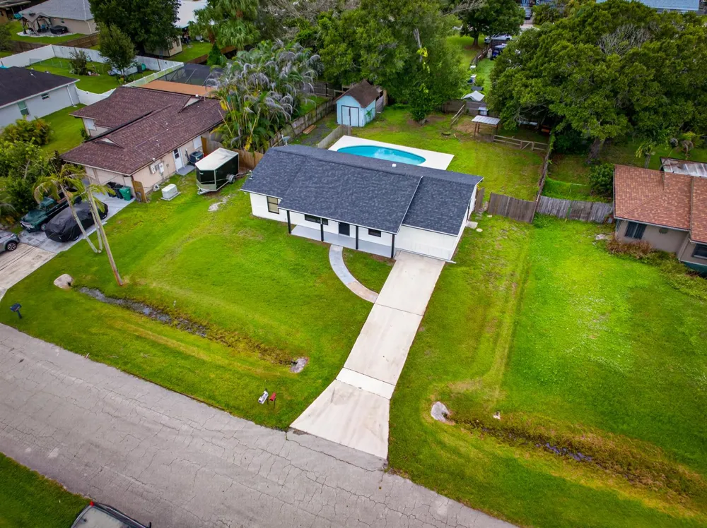6101 BALSAM DRIVE Fort Pierce, FL 34982