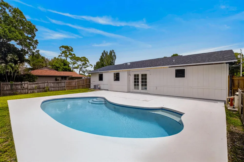 6101 BALSAM DRIVE Fort Pierce, FL 34982