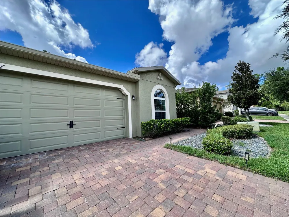 1557 AMBER LEAF CIRCLE Ocoee, FL 34761