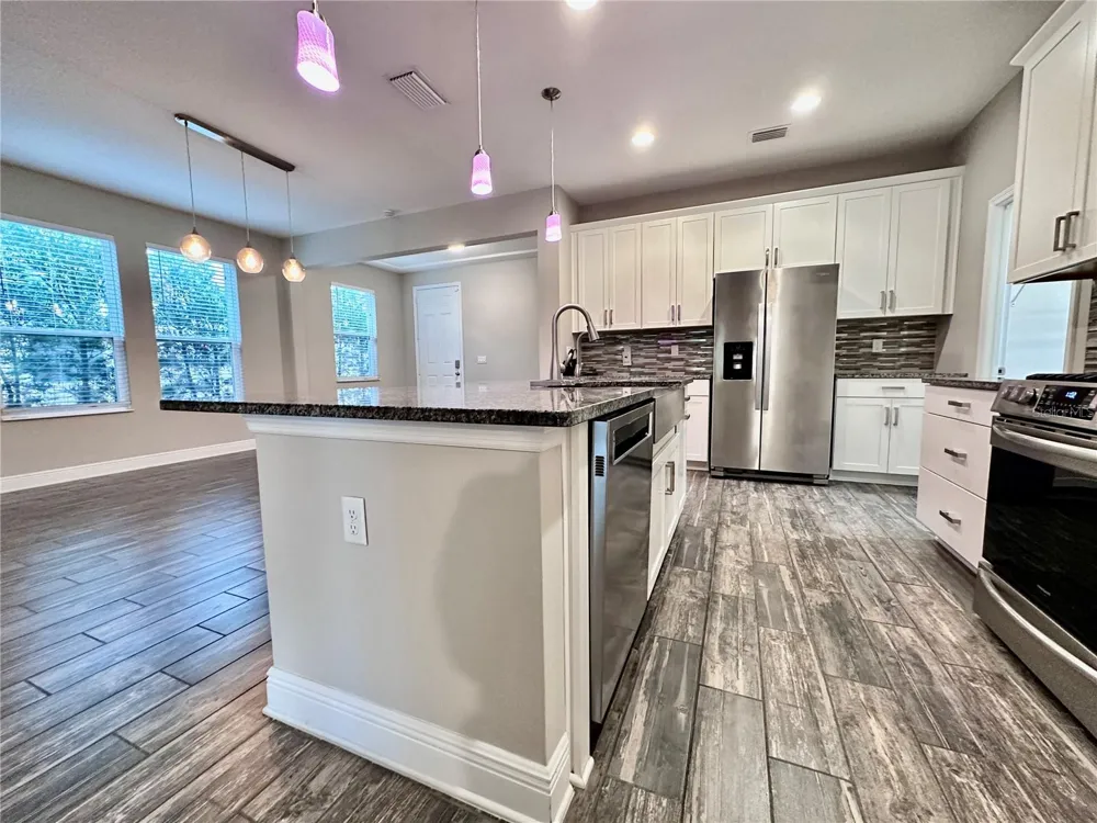 1557 AMBER LEAF CIRCLE Ocoee, FL 34761