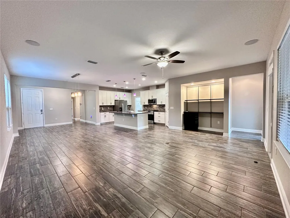 1557 AMBER LEAF CIRCLE Ocoee, FL 34761