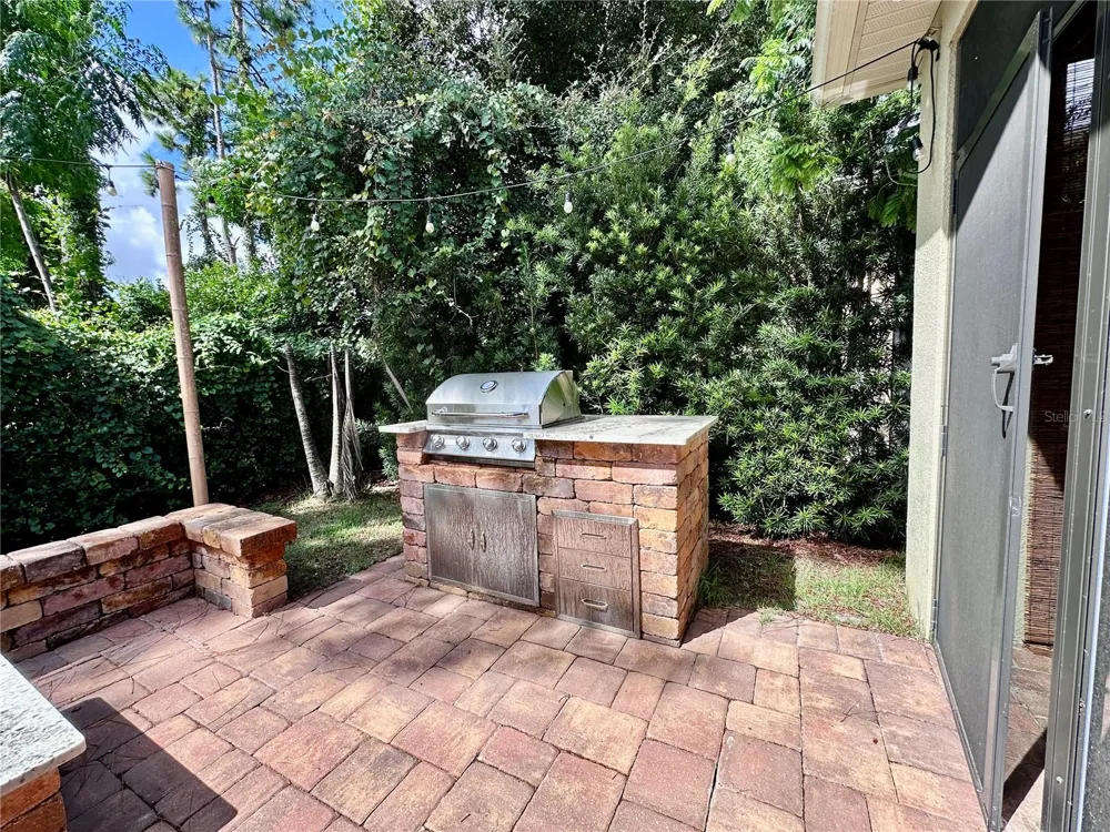1557 AMBER LEAF CIRCLE Ocoee, FL 34761