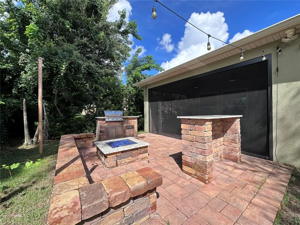 1557 AMBER LEAF CIRCLE Ocoee, FL 34761
