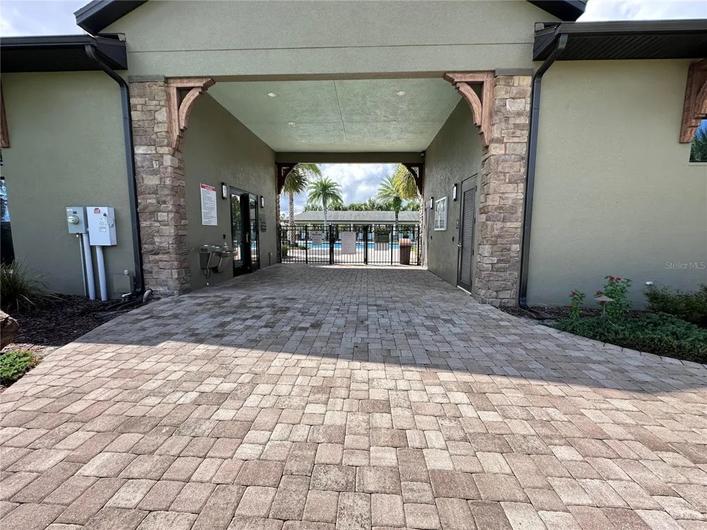 1557 AMBER LEAF CIRCLE Ocoee, FL 34761
