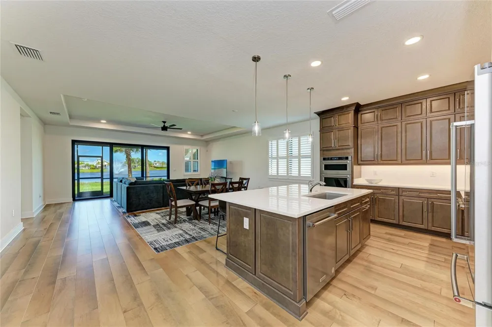 18530 MIDSUMMER PLACE Venice, FL 34293