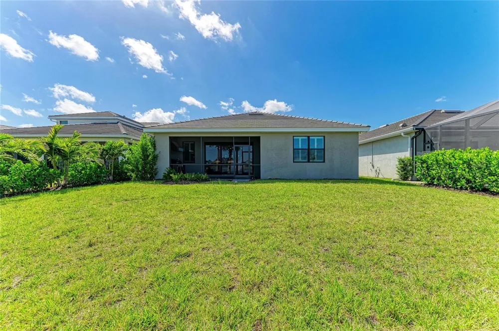 18530 MIDSUMMER PLACE Venice, FL 34293
