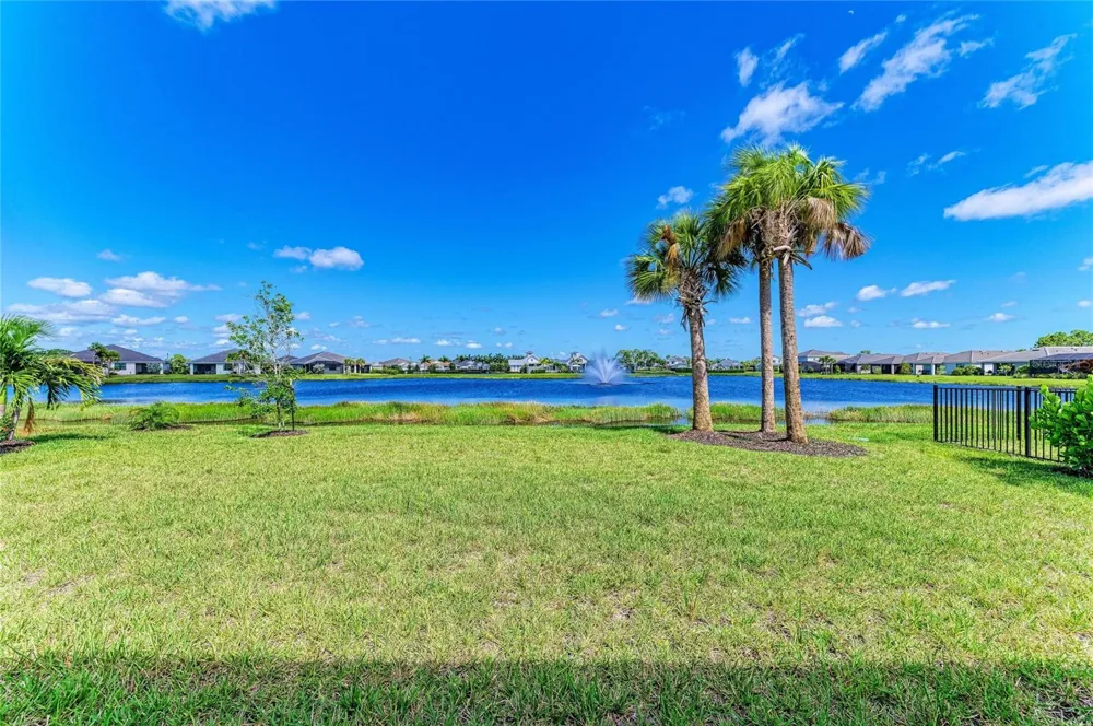 18530 MIDSUMMER PLACE Venice, FL 34293
