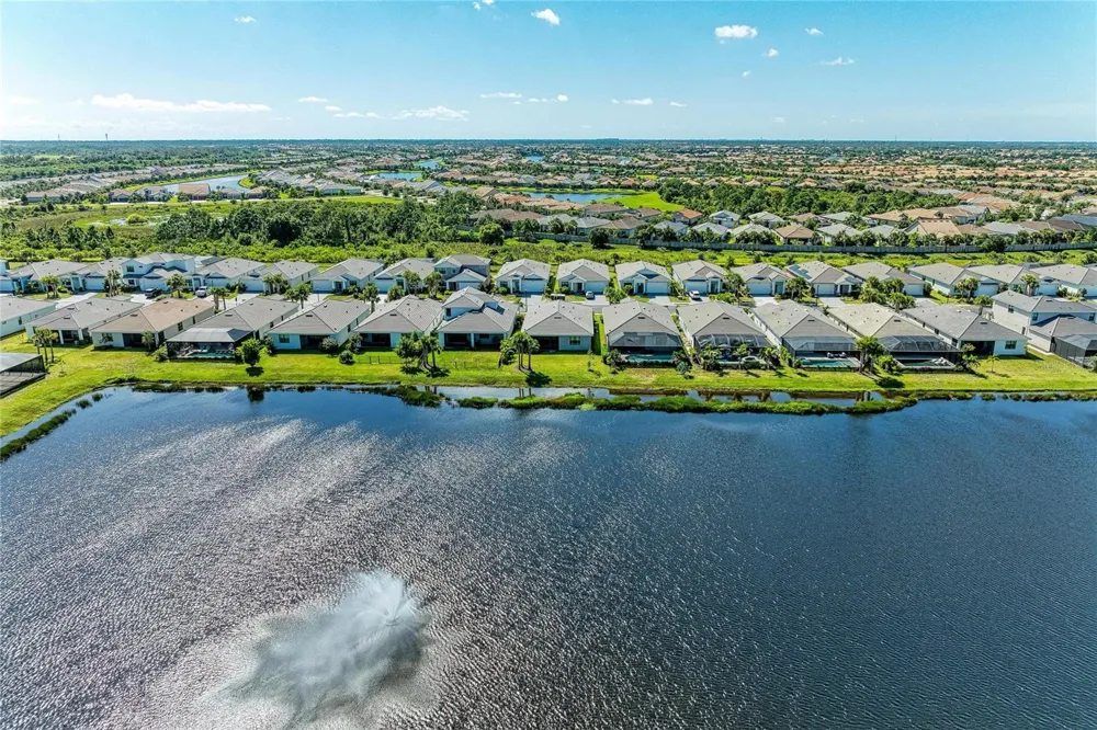 18530 MIDSUMMER PLACE Venice, FL 34293