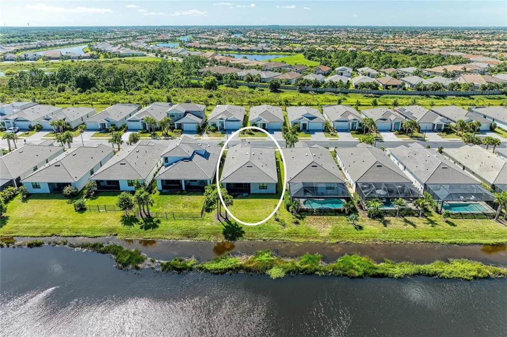 18530 MIDSUMMER PLACE Venice, FL 34293