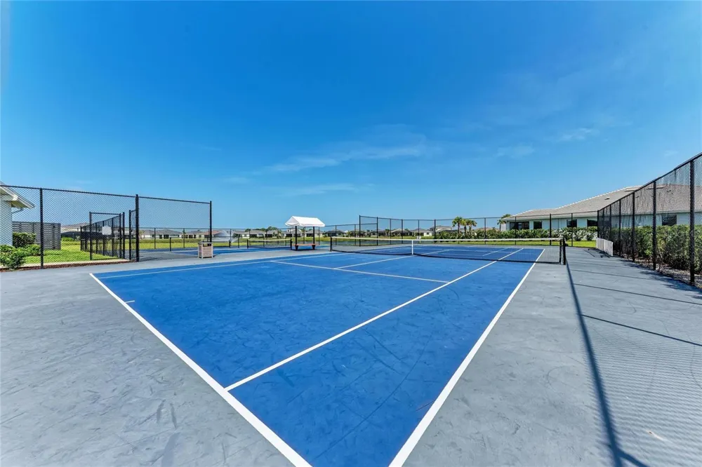 18530 MIDSUMMER PLACE Venice, FL 34293