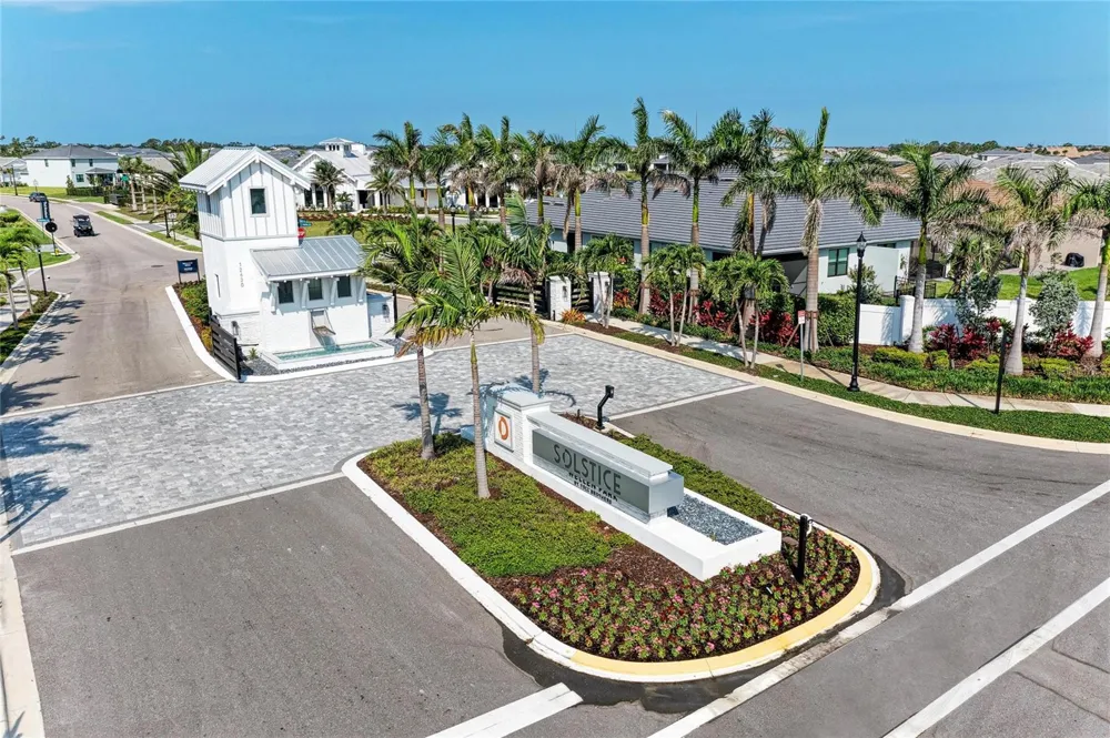18530 MIDSUMMER PLACE Venice, FL 34293