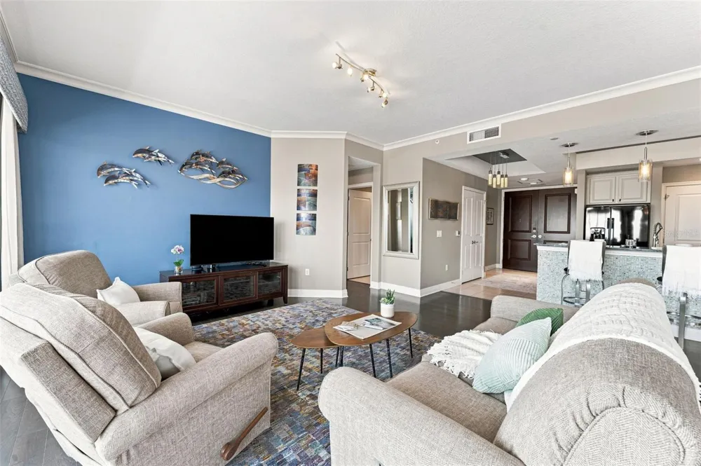 1209 E CUMBERLAND AVENUE #1404 Tampa, FL 33602