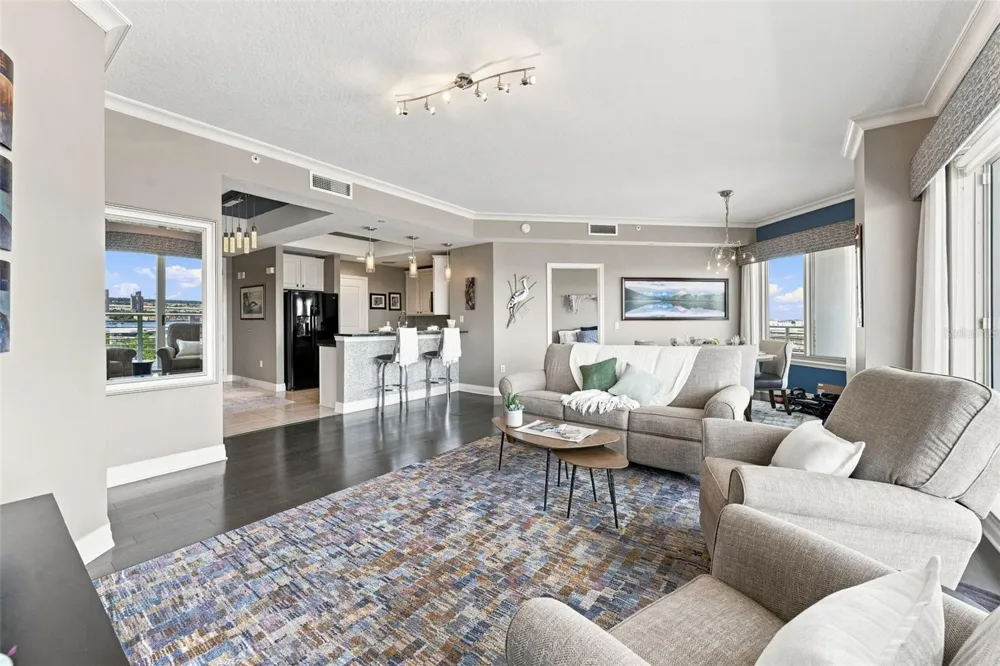 1209 E CUMBERLAND AVENUE #1404 Tampa, FL 33602