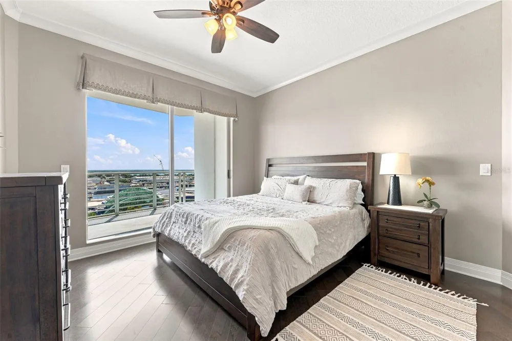 1209 E CUMBERLAND AVENUE #1404 Tampa, FL 33602