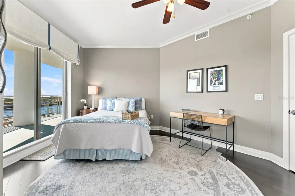 1209 E CUMBERLAND AVENUE #1404 Tampa, FL 33602