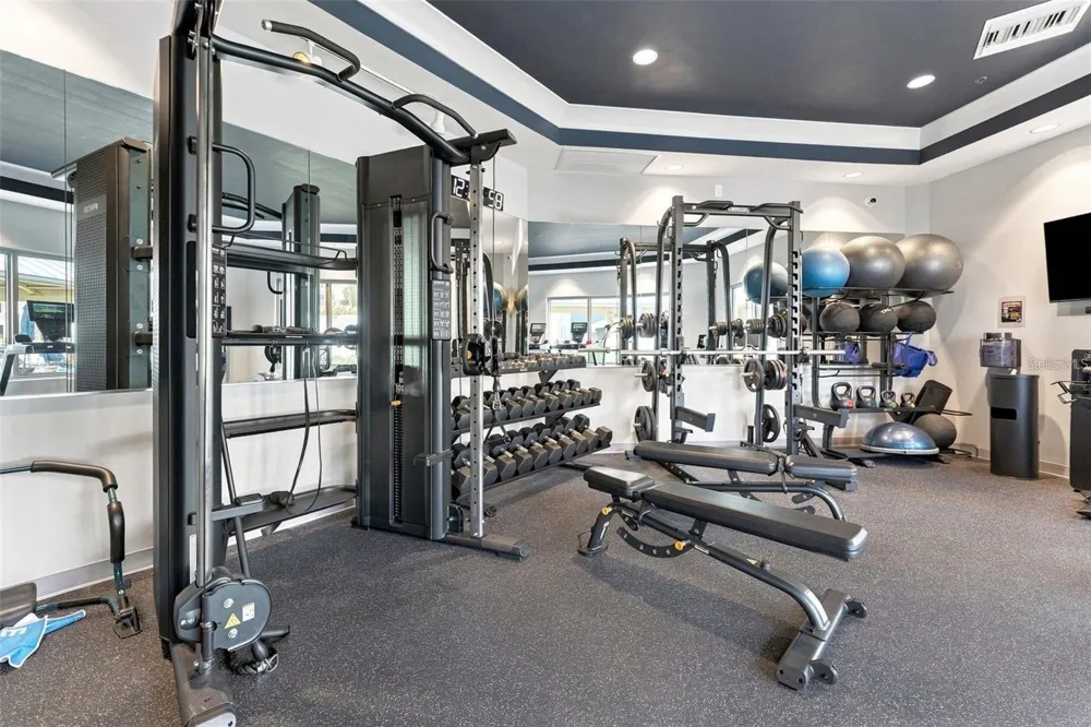 1209 E CUMBERLAND AVENUE #1404 Tampa, FL 33602