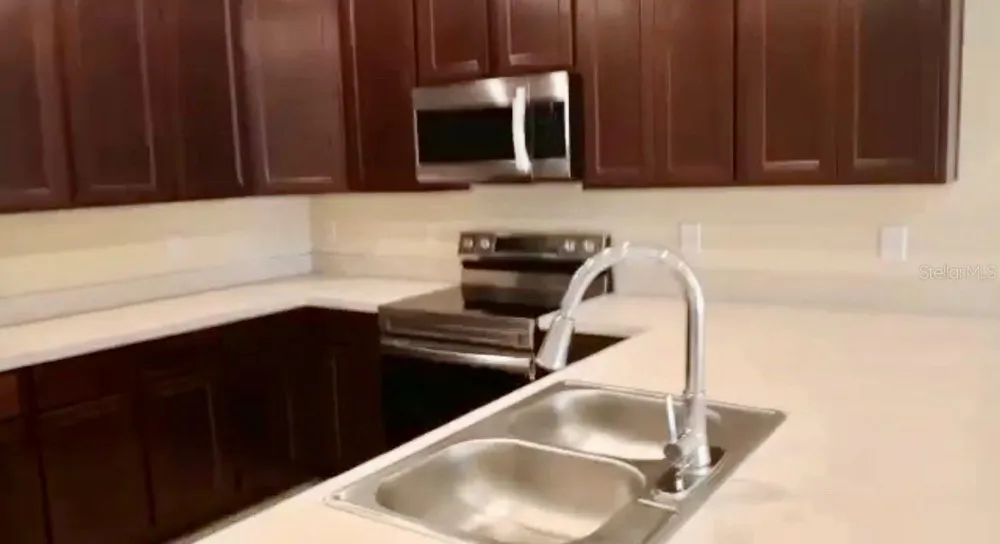4812 CORAL CASTLE DRIVE Kissimmee, FL 34746