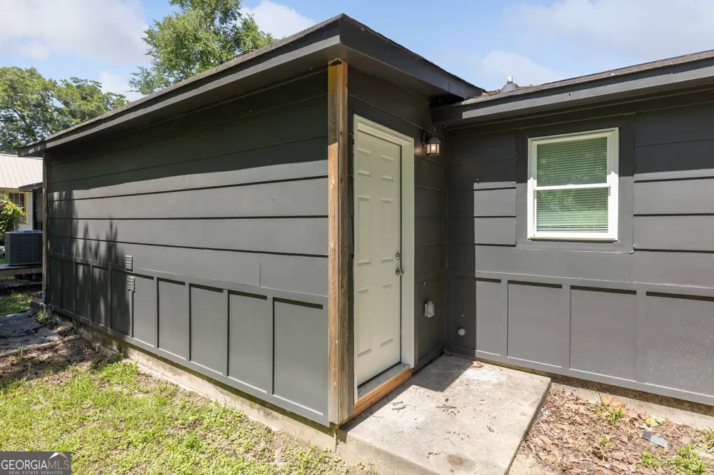 1501 18TH AVE Phenix City, AL 36867