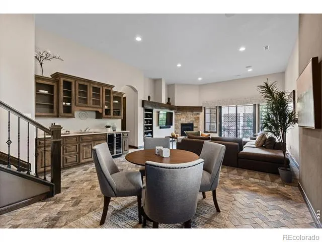 8122 Raphael Lane Littleton, CO 80125