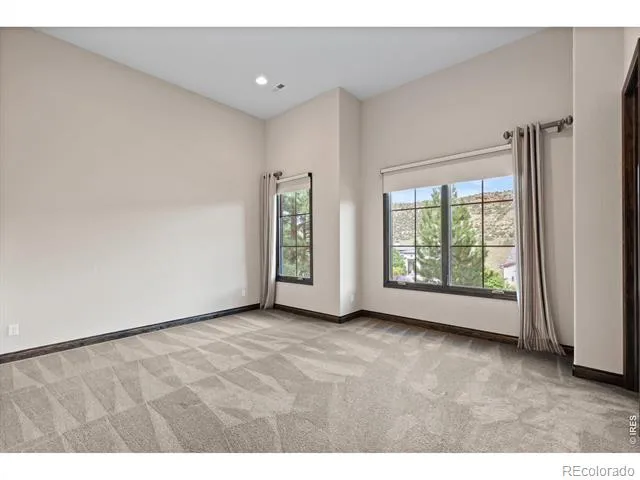 8122 Raphael Lane Littleton, CO 80125