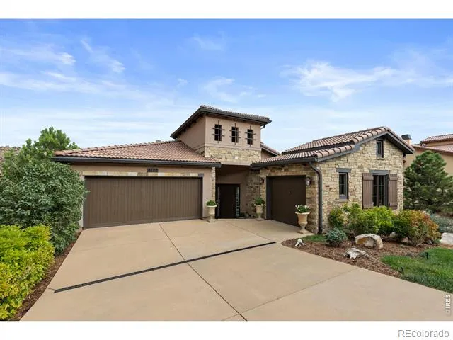 8122 Raphael Lane Littleton, CO 80125