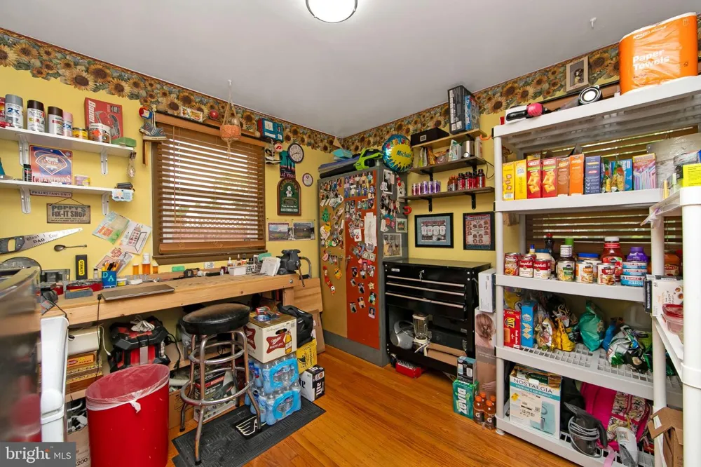 29 WYNDALE AVENUE Maple Shade, NJ 08052