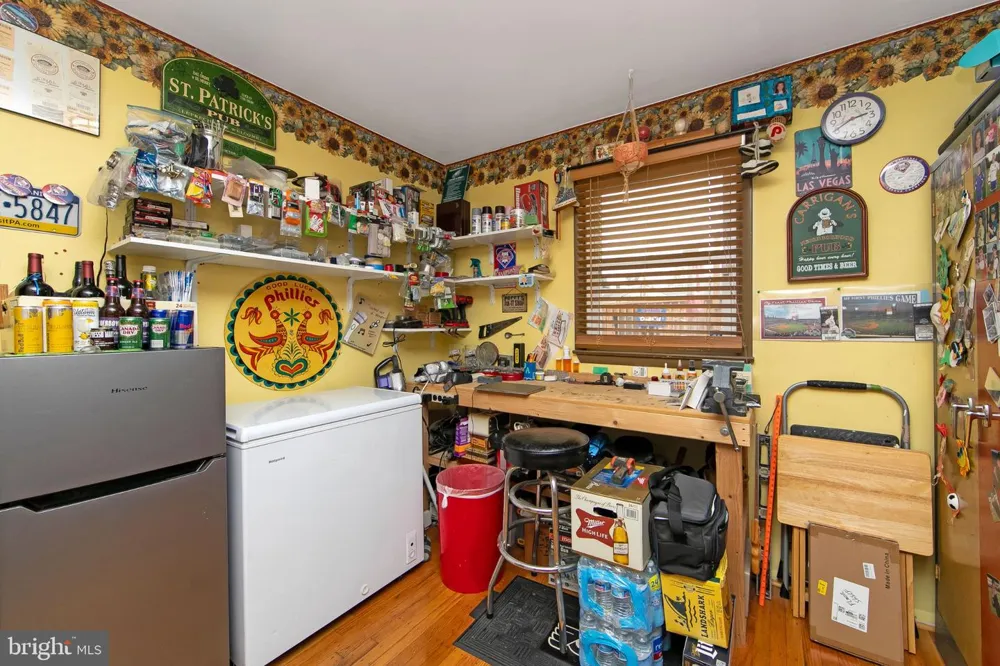 29 WYNDALE AVENUE Maple Shade, NJ 08052