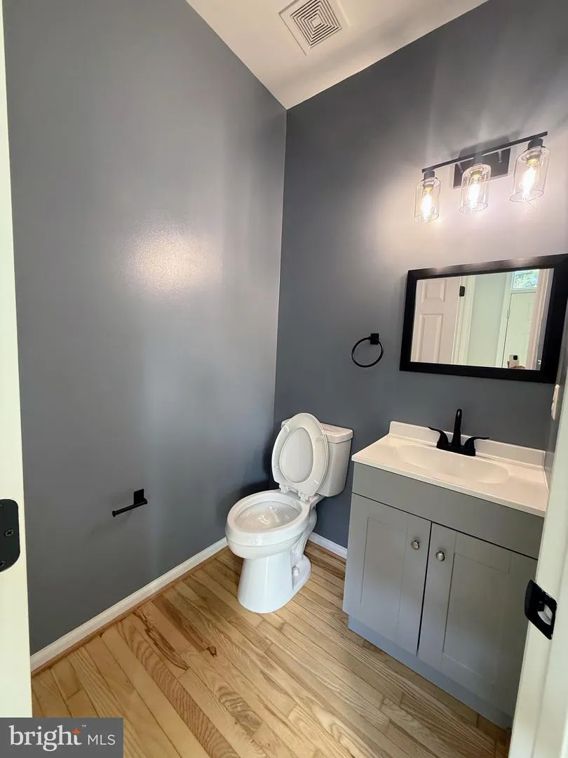 7516 BURDETTE WAY Beltsville, MD 20705