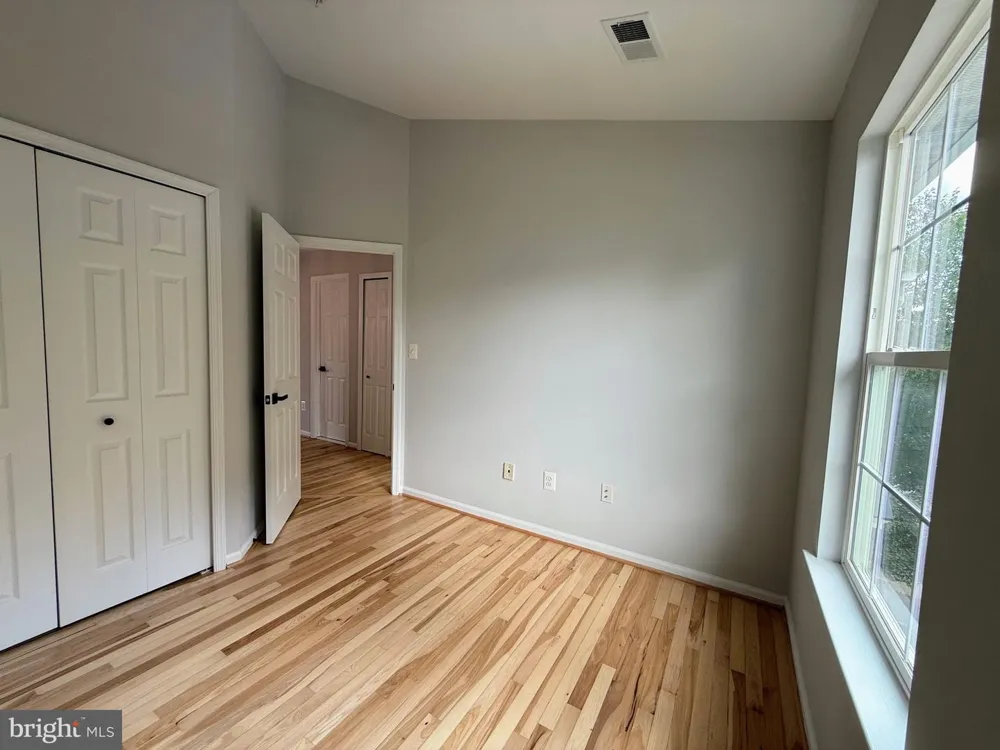 7516 BURDETTE WAY Beltsville, MD 20705