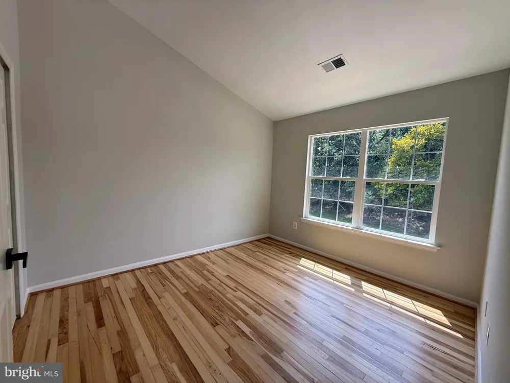 7516 BURDETTE WAY Beltsville, MD 20705