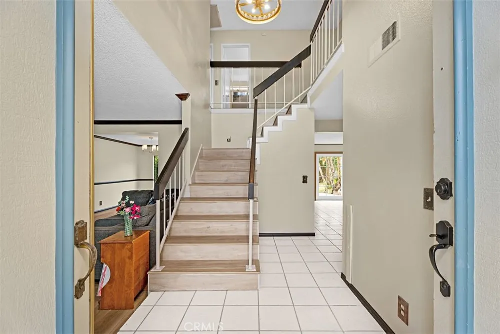 24712 Via Del Rio Lake Forest, CA 92630
