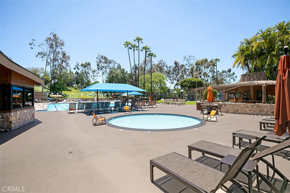 24712 Via Del Rio Lake Forest, CA 92630