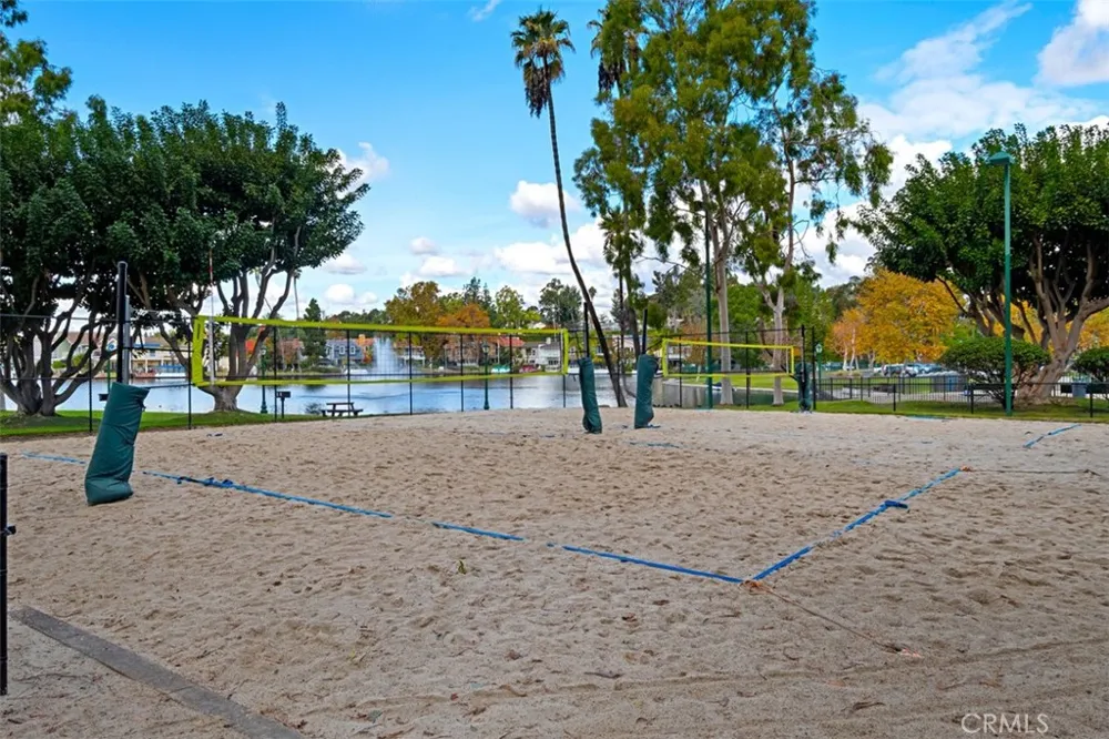24712 Via Del Rio Lake Forest, CA 92630