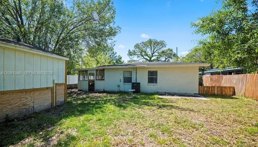 5033 Lexington Avenue Jacksonville, FL 32210