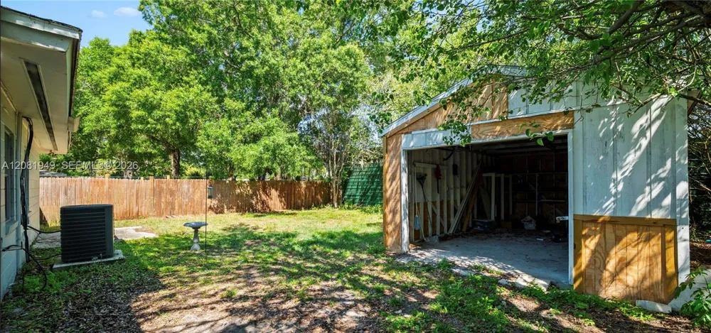 5033 Lexington Avenue Jacksonville, FL 32210